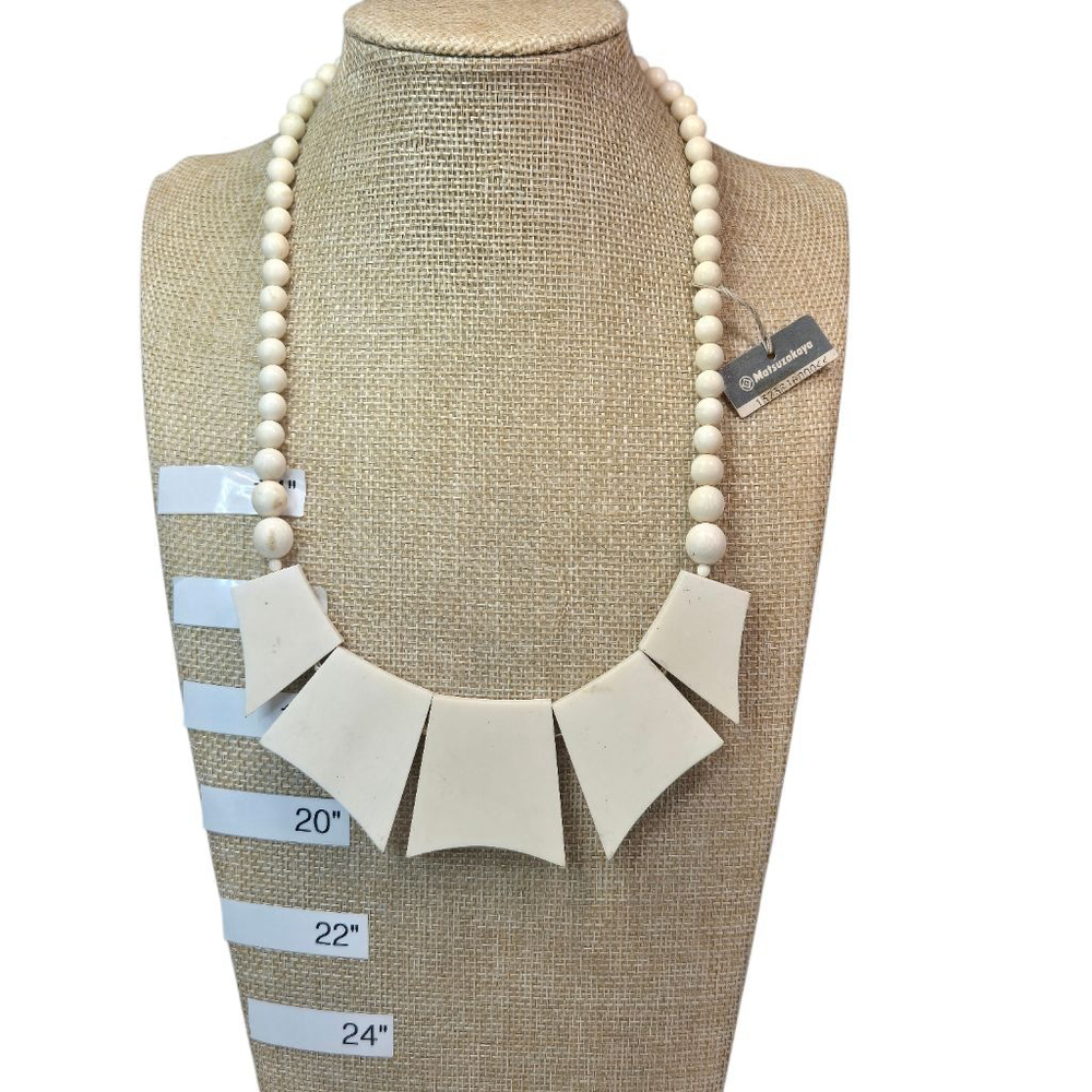Vintage Japan Matsuzakaya Acrylic Necklace Women's Beige Statement Collectible